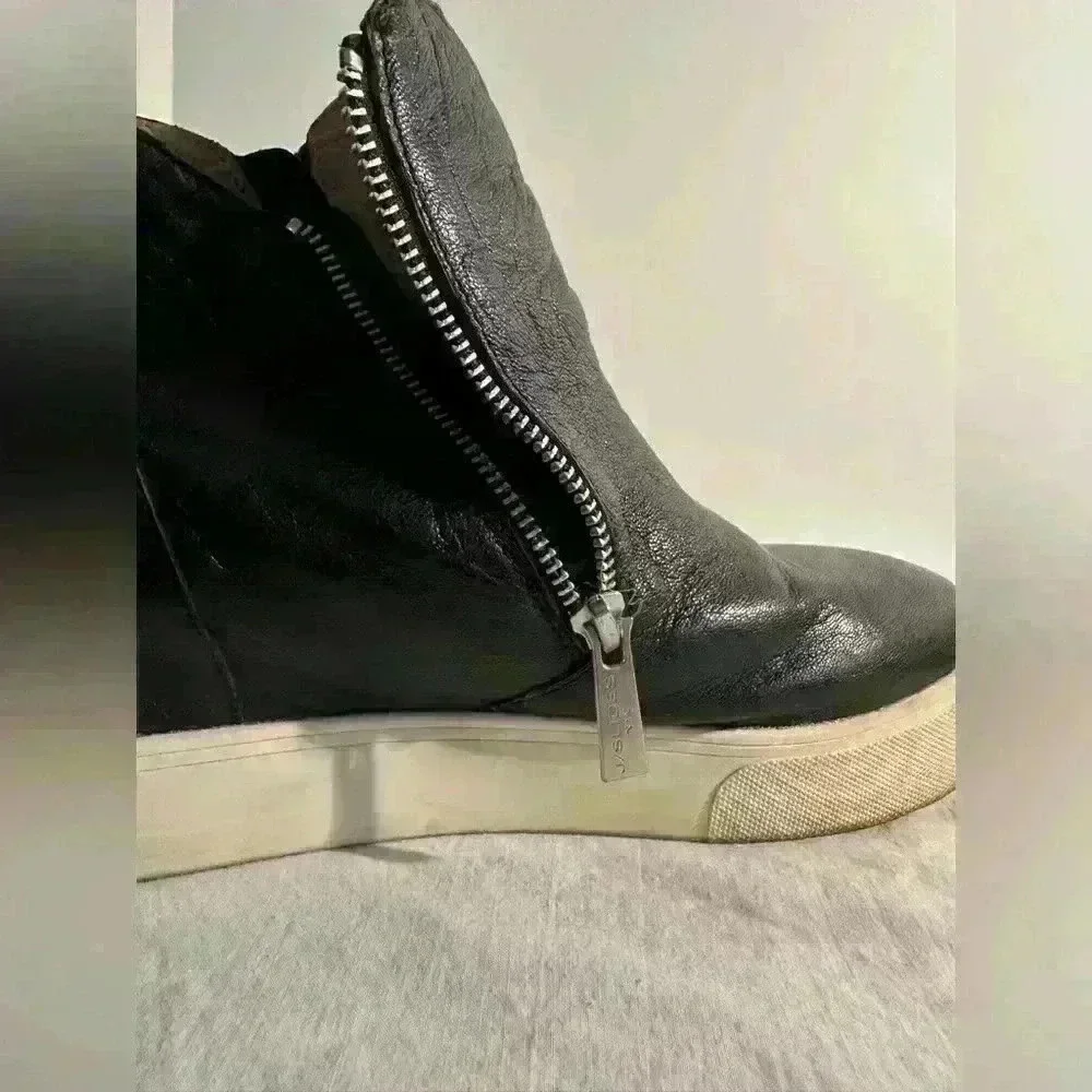 J/ Slides Leather Platform Bootie Sneakers